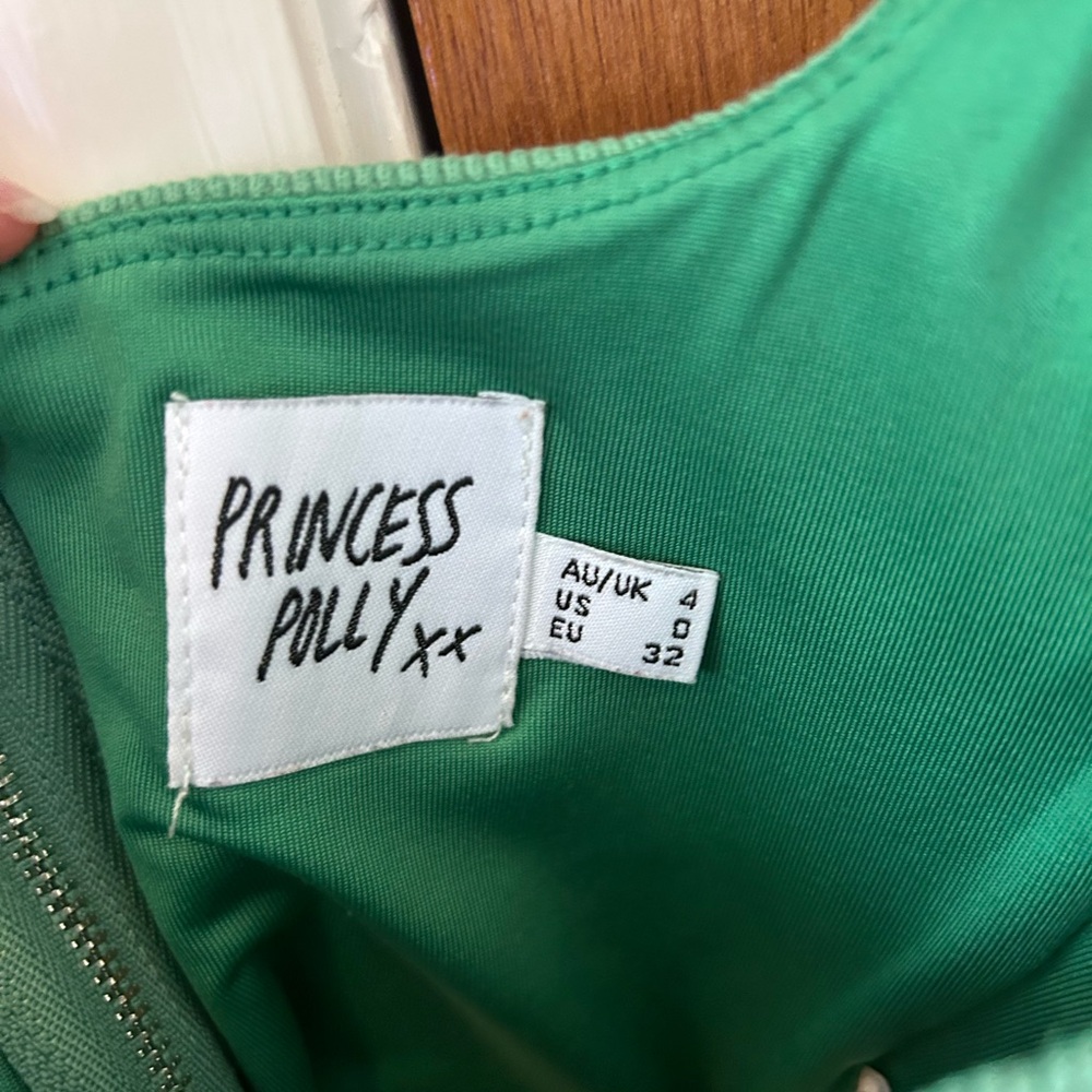 Princess Polly Green Ribbed Crop Top - Picture 3 of 3